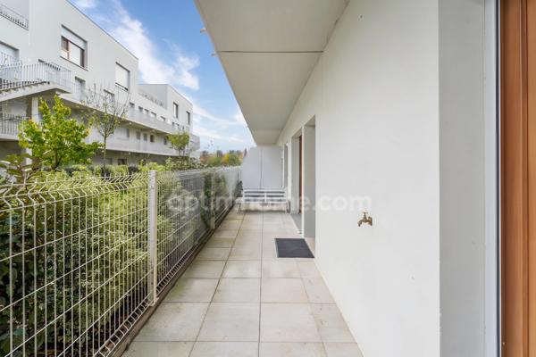 Appartement à vendre 3 pièces CERGY (95)