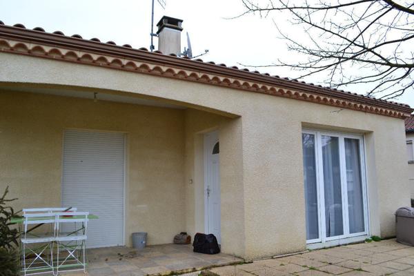 Puygouzon . Maison de 93 m²
