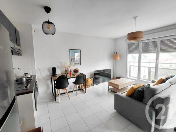 Appartement à vendre  2 pièces - 44,40 m 2   COLOMIERS  - 31
