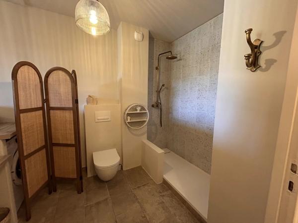 Golf de Pont Royal vue sur le lac,calme absolu, jardin privatif