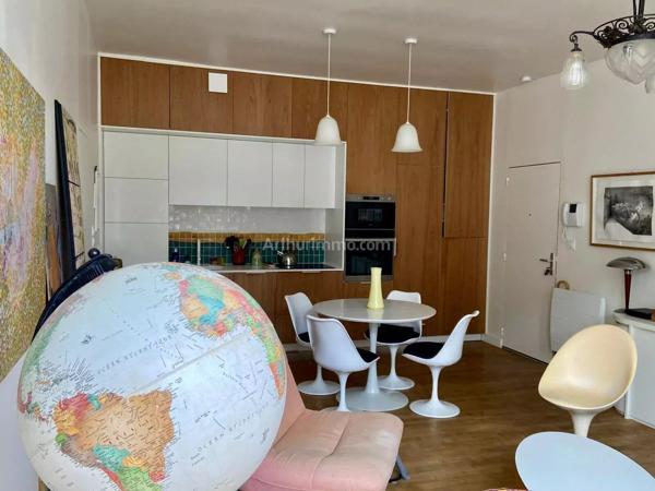 Vente                                                      Appartement
                        
                     2 pièces                      47 m2                     à Vannes