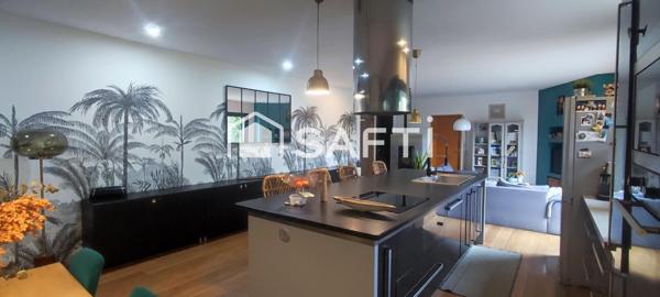 Belle villa, avec 4 chambres d'hôtes, 270m2, 1360m2