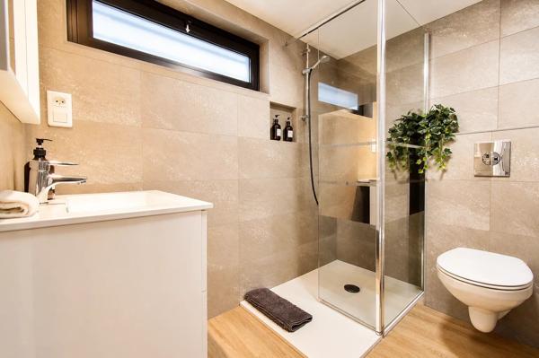 Vente                                                      Maison
                        
                     6 pièces                      150 m2                     à Bourgoin-Jallieu