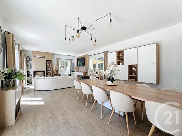 Maison à vendre  8 pièces - 198 m2 AUBAGNE - 13