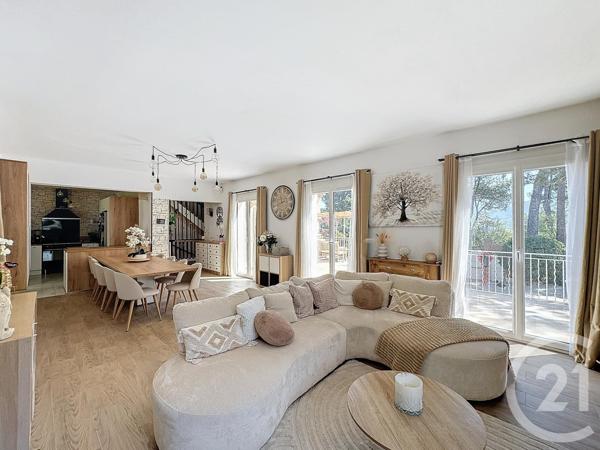 Maison à vendre  8 pièces - 198 m2 AUBAGNE - 13
