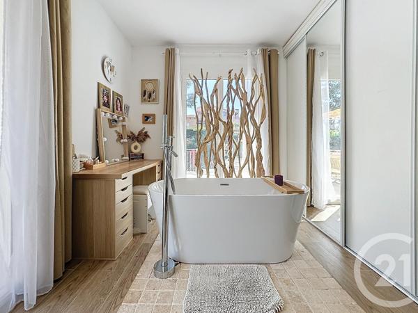 Maison à vendre  8 pièces - 198 m2 AUBAGNE - 13