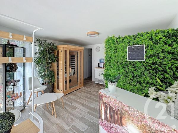 Maison à vendre  8 pièces - 198 m2 AUBAGNE - 13