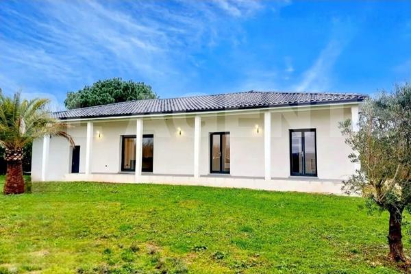 Maison contemporaine de plain-pied à Nègrepelisse