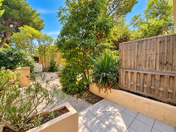 Rez de jardin 2 pièce(s) 1 chambre(s) 28 m²
