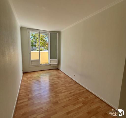 Appartement - Vendu - 78 m² - MONTIGNY-LE-BRETONNEUX | The Door Man