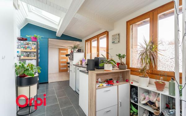 Appartement à vendre    5 pièces • 79 m2 Lentilly