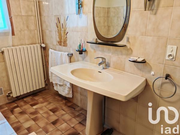 Maison rustique 5 pièces de 138 m² à Vendœuvres (36500)