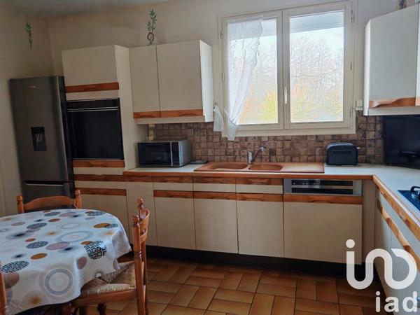 Maison rustique 5 pièces de 138 m² à Vendœuvres (36500)