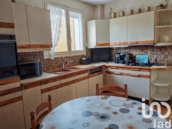 Maison rustique 5 pièces de 138 m² à Vendœuvres (36500)