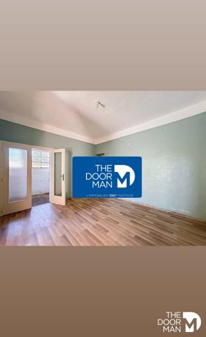 Immeuble - À vendre - 240 m² - LE LAVANDOU | The Door Man