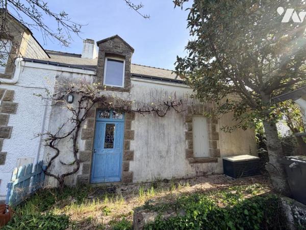 Maison d'habitation en pierres construite sur 2 niveaux