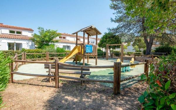 Maison à vendre    2 pièces • 33,66 m2 Mandelieu-la-Napoule