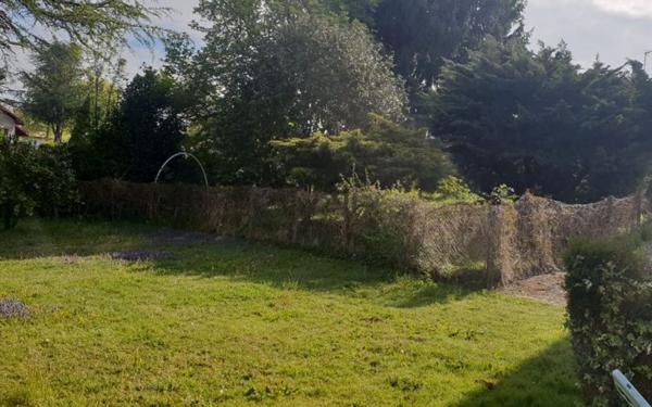 Terrain à vendre    Villefranque