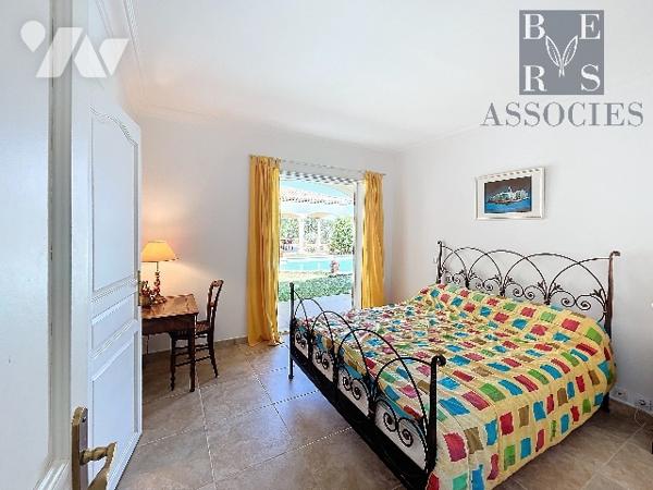 Maison d'Exception de 260 m² à Draguignan sur un 26 821 m² de terrain.