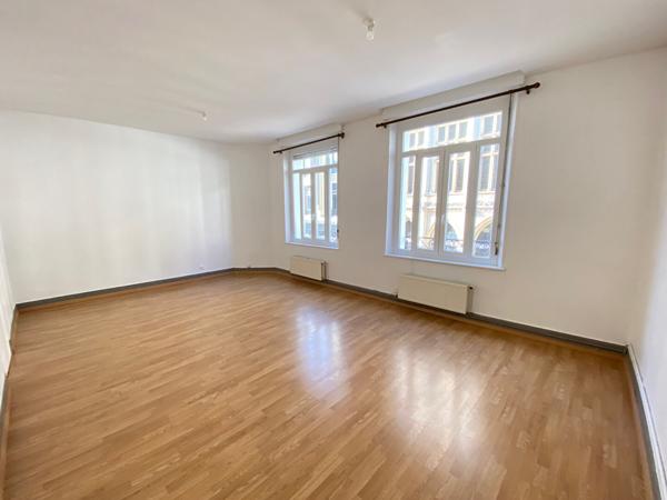 Appartement Hyper centre de Saint Quentin 2 pièces 59 m2