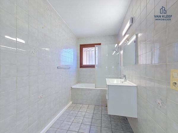 Vente / Appartement T2 à Prévessin-Moëns (01280)