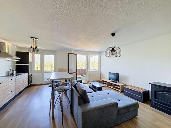 Appartement 3 pièces meublé de 70 m² avec loggia à Aix-les-Bains