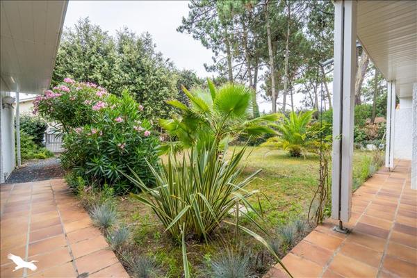 Maison à vendre |  Soulac-sur-Mer |  9 pièces | 247 m²