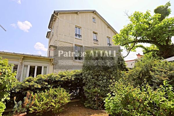 Vente Maison 12 pièces 420 m2 à Saint-Maur-des-Fossés