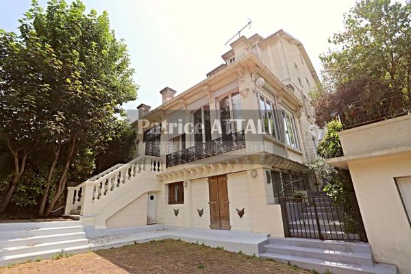 Vente Maison 12 pièces 420 m2 à Saint-Maur-des-Fossés