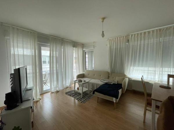 Appartement à louer    3 pièces •  Tours