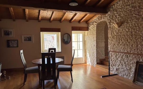 Maison à vendre    5 pièces • 157,20 m2 Meschers-sur-Gironde