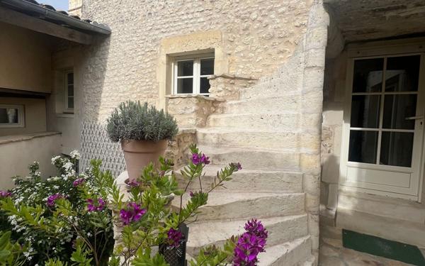 Maison à vendre    5 pièces • 157,20 m2 Meschers-sur-Gironde