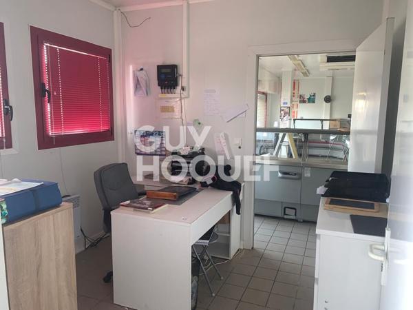 À vendre - locaux de 357 m² à Châteaudun