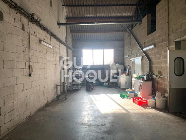 À vendre - locaux de 357 m² à Châteaudun