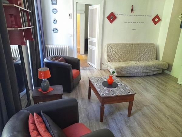 Appartement de 57m2 entièrement rénové avec balcons
