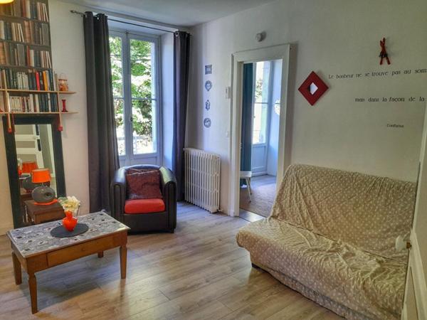 Appartement de 57m2 entièrement rénové avec balcons