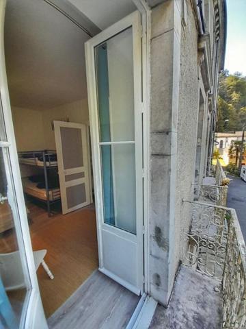 Appartement de 57m2 entièrement rénové avec balcons