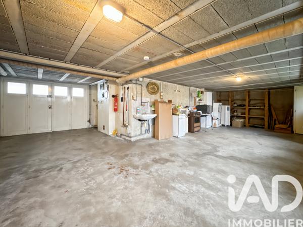 Maison à vendre 4 pièces 94 m² Laval