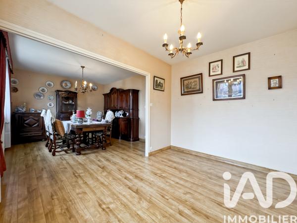 Maison à vendre 4 pièces 94 m² Laval