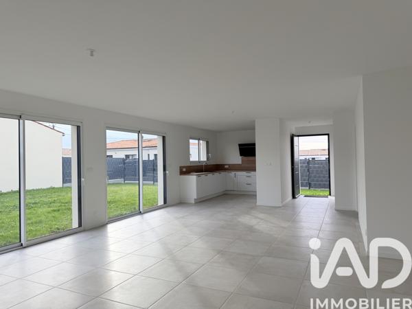 Maison à vendre 6 pièces 149 m² Médis