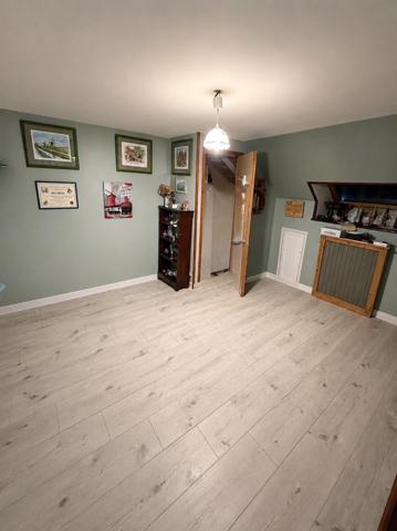 Maison à Carrouges, 61320 - 6 pièces 130m²