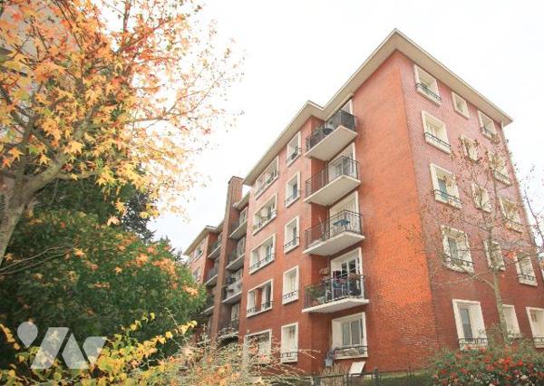 COEUR DE VILLE - SCEAUX - AU CALME