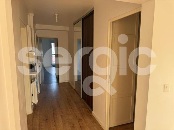Location 5 Pieces 104 60200 Compiegne 43 1032 01 0018