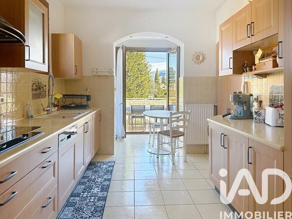Appartement à vendre 4 pièces 101 m² Aubagne