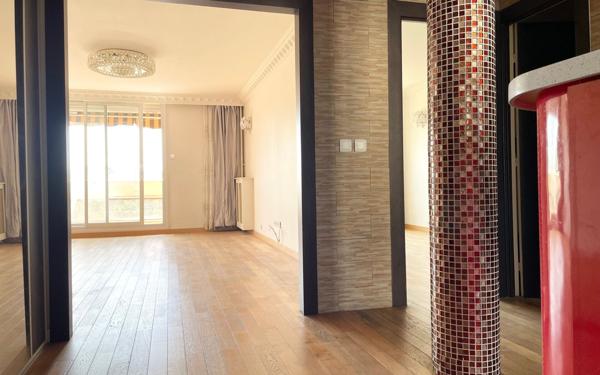 Appartement à vendre    4 pièces • 83 m2 Maisons-Alfort