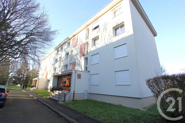 Appartement F5 à vendre  5 pièces - 82,32 m2 ST MICHEL SUR ORGE - 91
