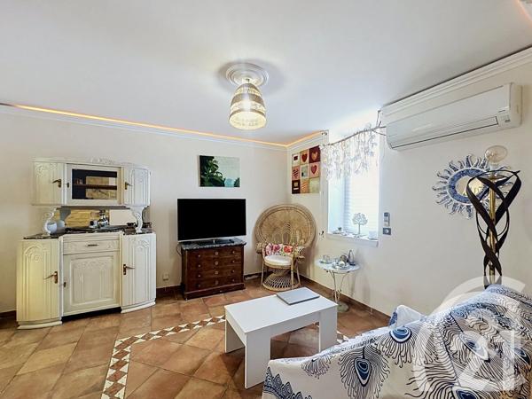 Maison à vendre  4 pièces - 98 m 2   CAVAILLON  - 84