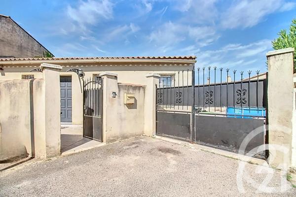 Maison à vendre  4 pièces - 98 m 2   CAVAILLON  - 84