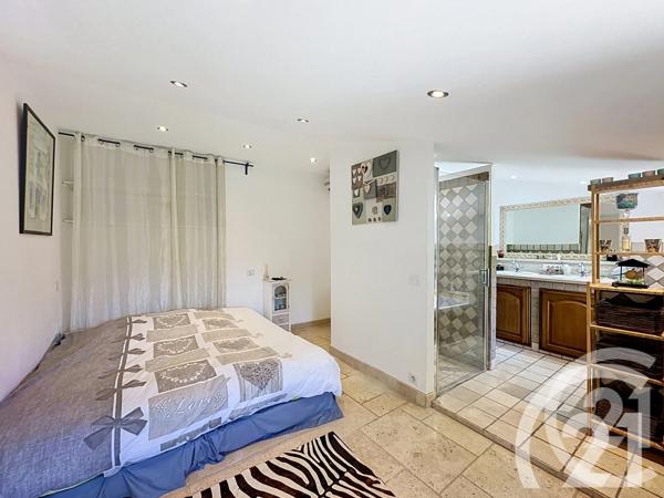 Maison à vendre  4 pièces - 98 m 2   CAVAILLON  - 84