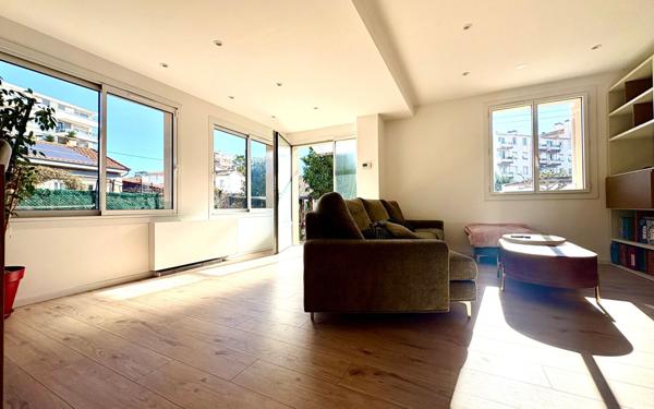 Maison à vendre    3 pièces •  Le Cannet